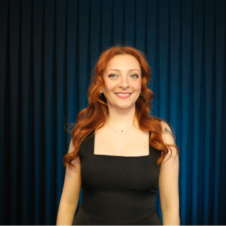 Karlar Ülkesi Elsa'nın ve K-Pop İblis Avcıları Rumi'nin sesi Begüm Günceler Göker merak edilenleri anlattı