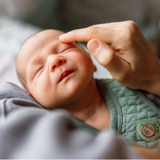 Bebeğin aç olduğu nasıl fark edilir