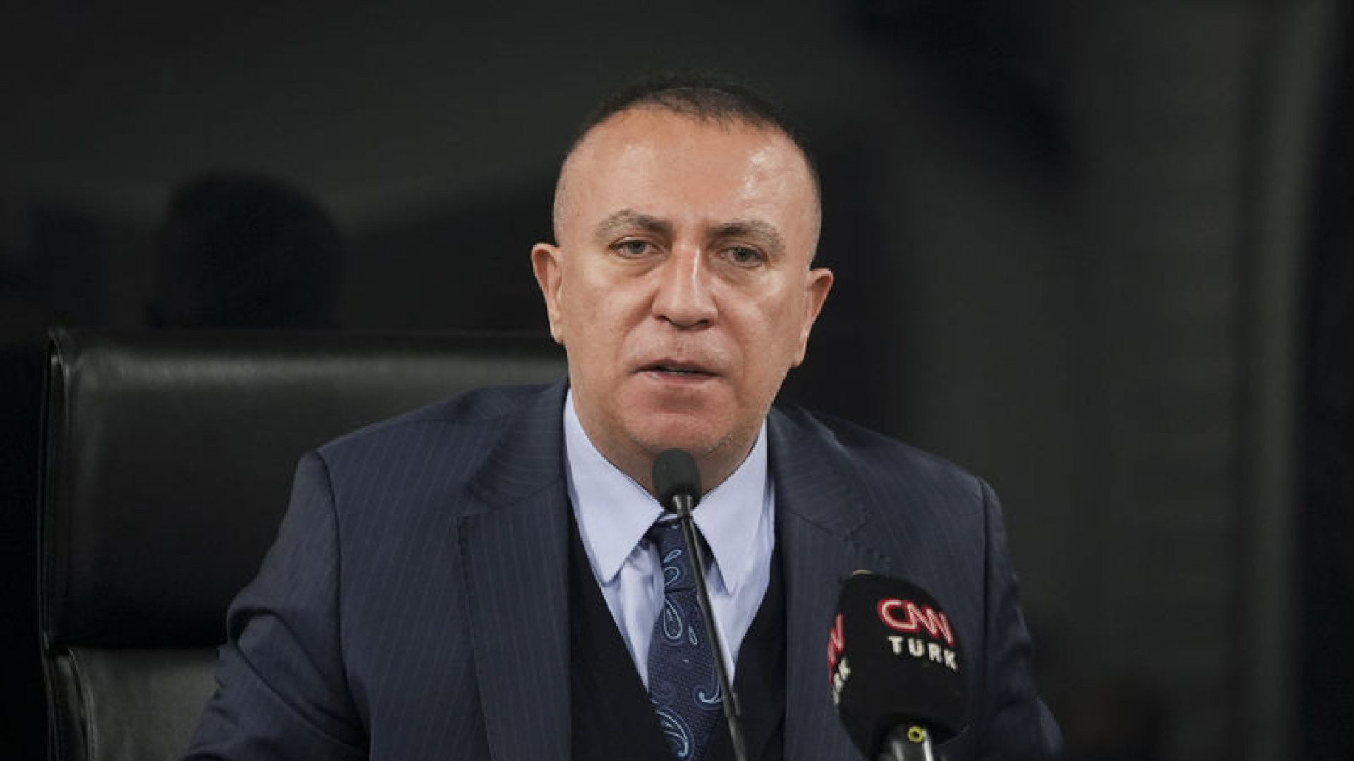 MHP'li İzzet Ulvi Yönter, Genel Başkan Yardımcılığı Görevinden İstifa Etti