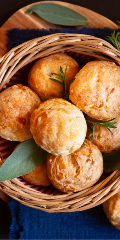 Bu küçük lokmalar hangi ülkenin sokak lezzeti?