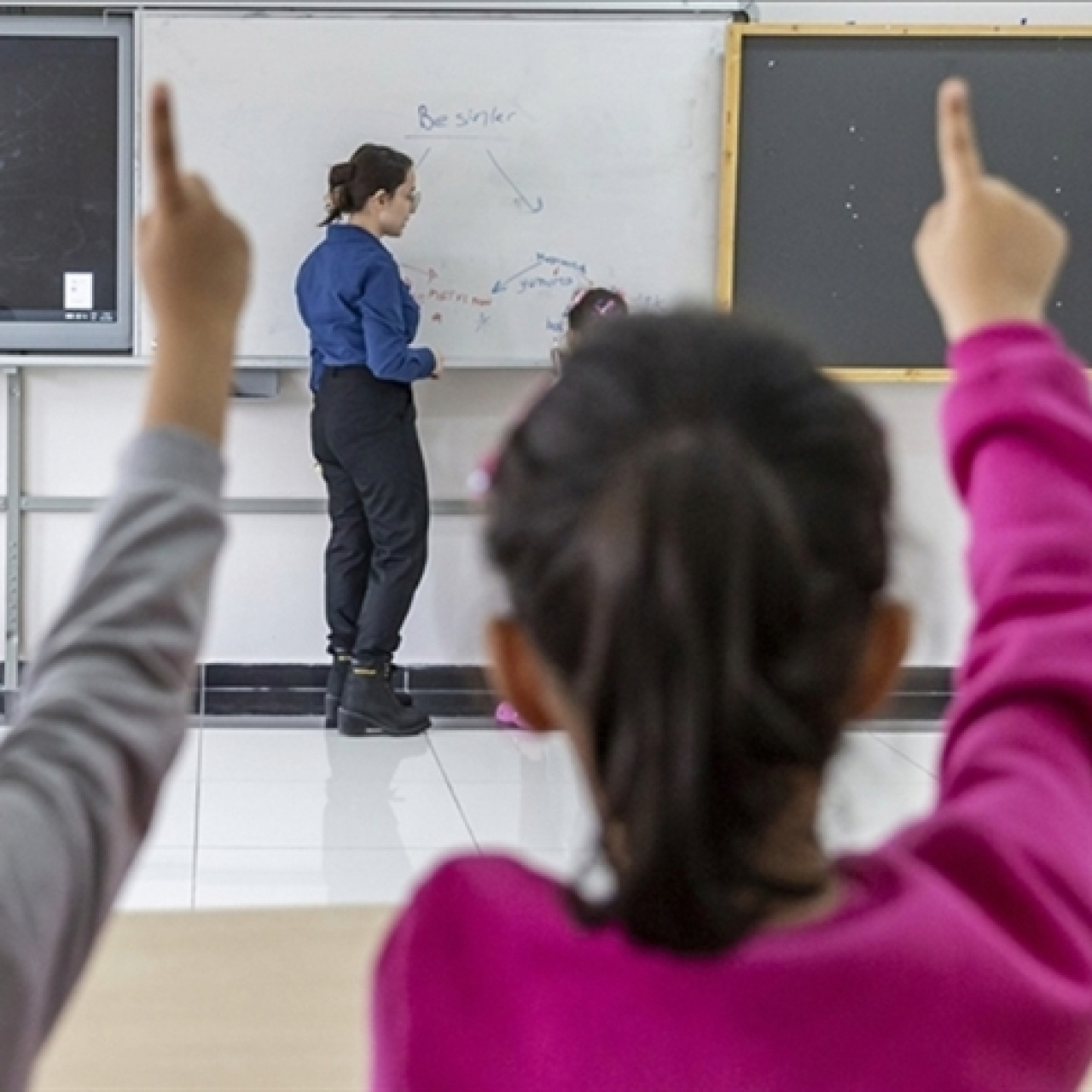 Sözleşmeli eğitim personeli istihdamında ek atama duyurusu