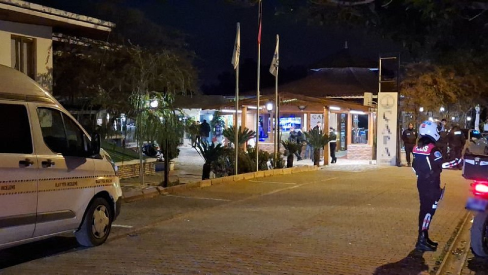 Restoranda silahlı kavga: 1 ölü, 1 ağır yaralı
