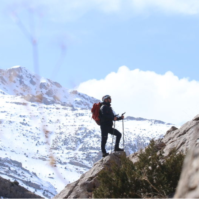 Dağların zirvelerine yaklaşık 150 tırmanış
