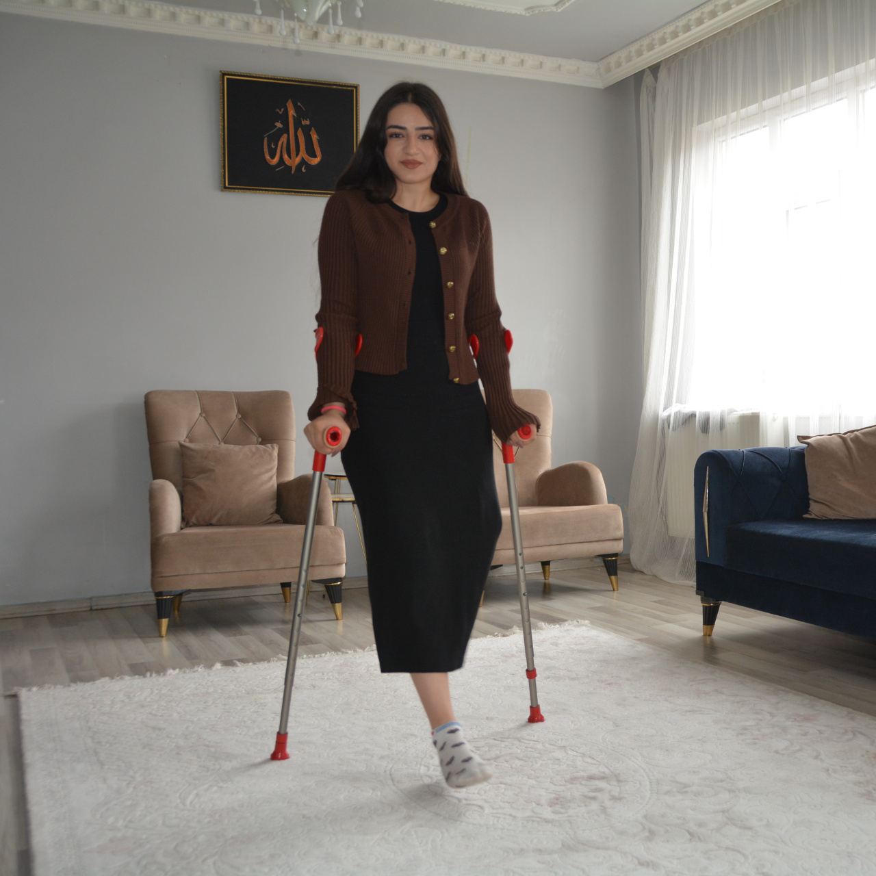 Kanserden bir bacağı kesildi! Hayali protez bacakla tekrar yürümek