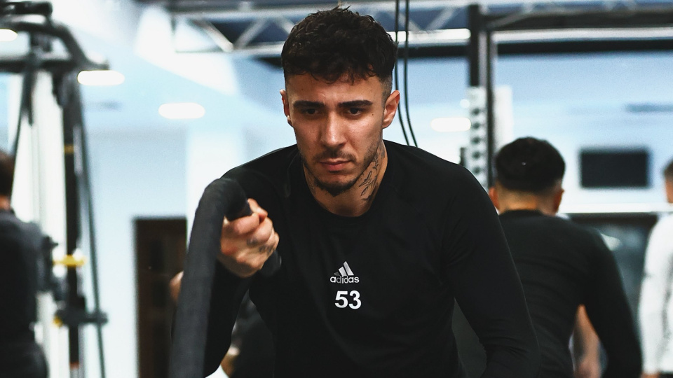 Beşiktaş salonda çalıştı