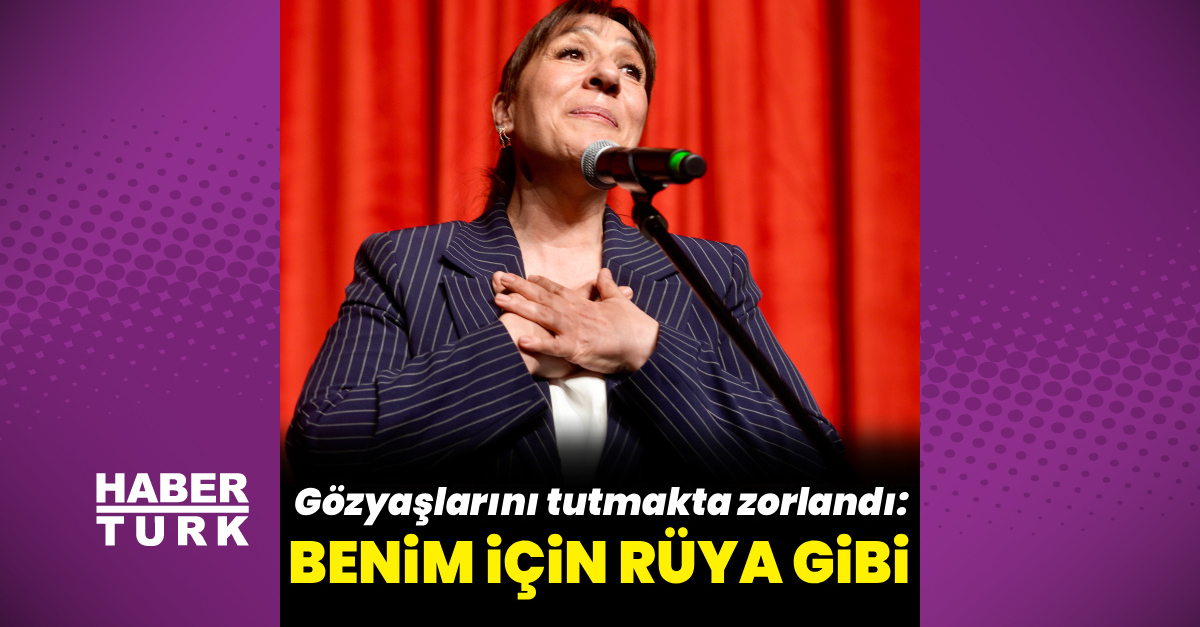 Binnur Kaya 'İsmail Dümbüllü Ödülü'nesahnenedir