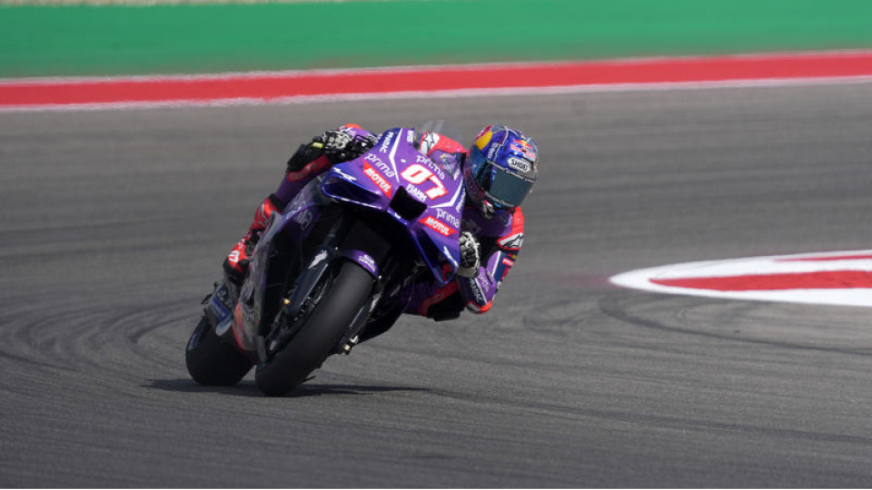 Toprak Razgatlıoğlu sprint yarışını tamamlayamadı!