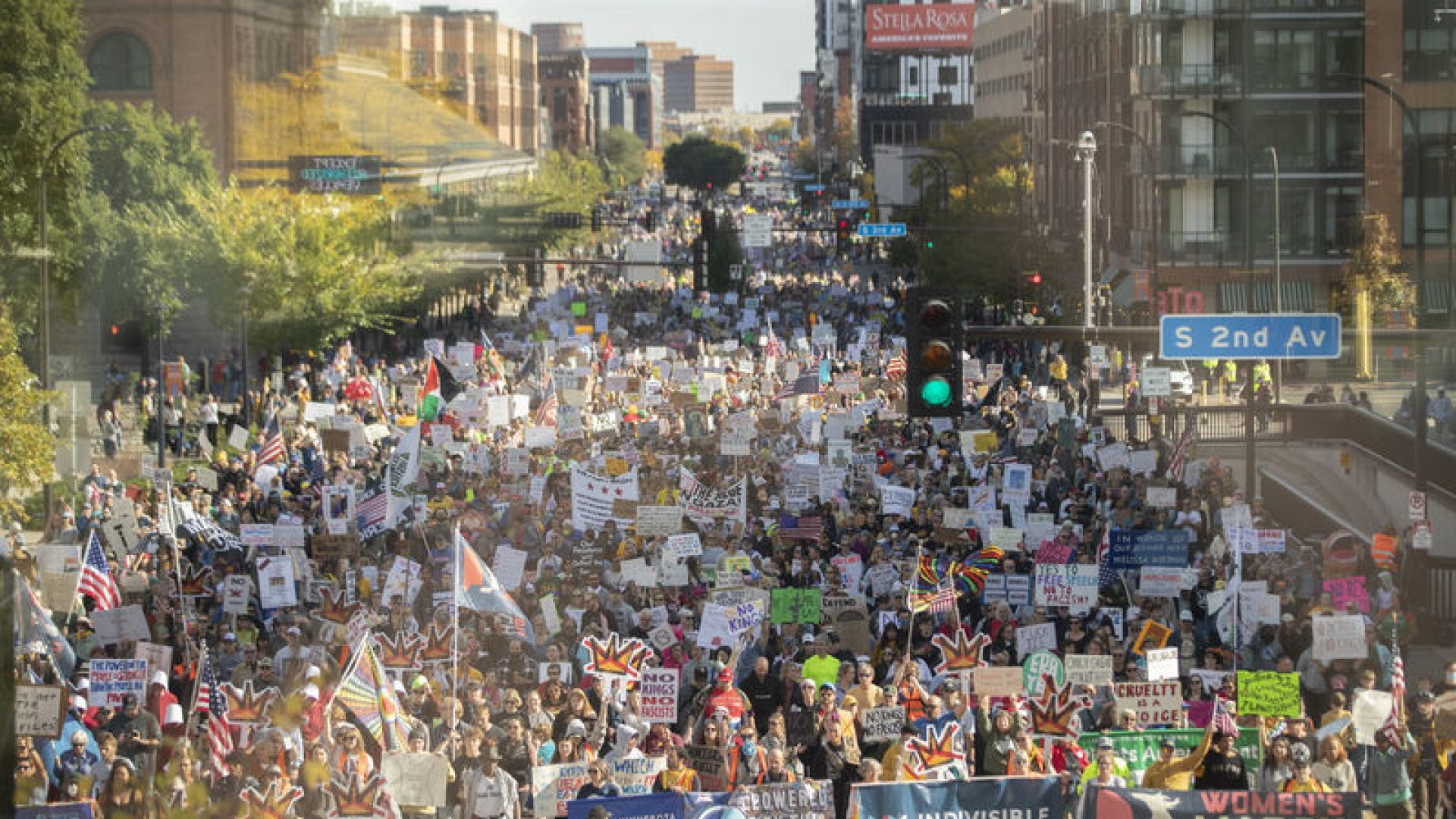 ABD'de "Krallara Hayır" protestoları düzenlendi | Dış Haberler
