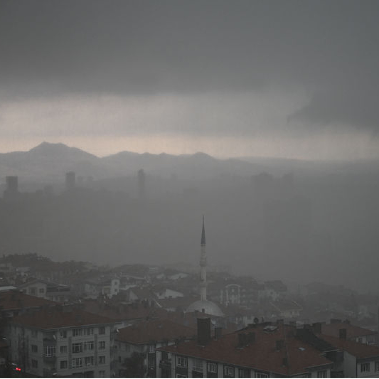 Sağanak, fırtına ve çığ tehlikesine dikkat!