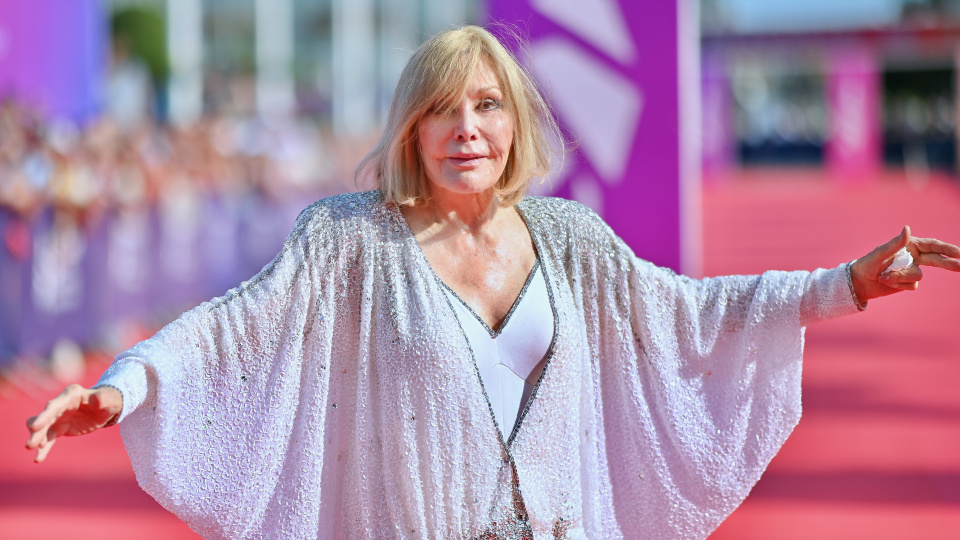 "O göğüslerle beni oynayamaz"