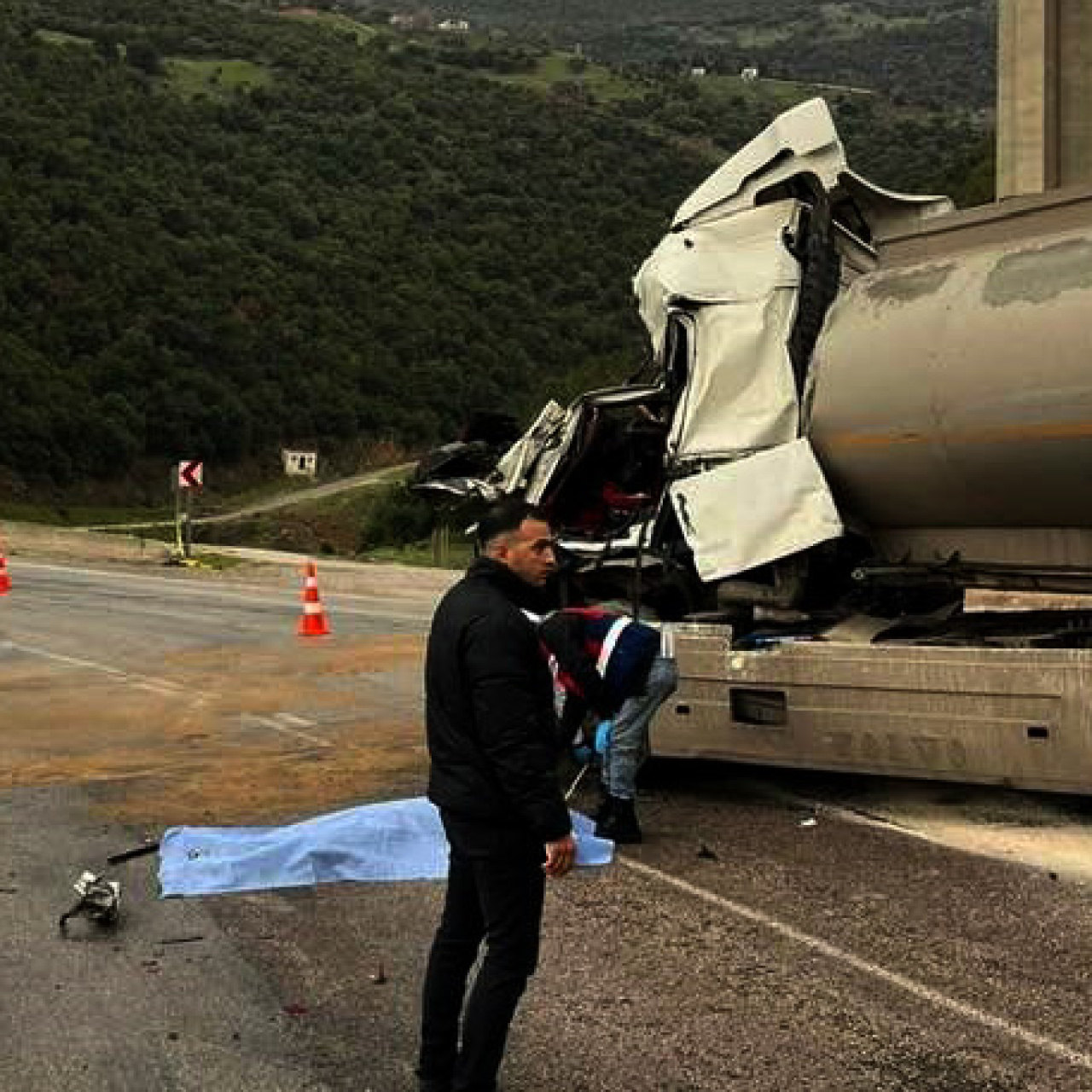 Tanker kazasında can verdi