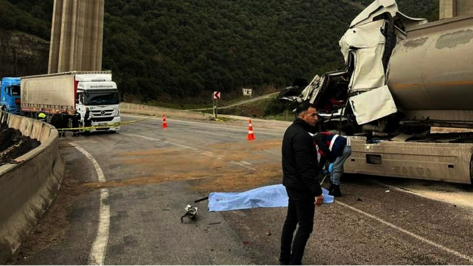 Tanker kazasında can verdi