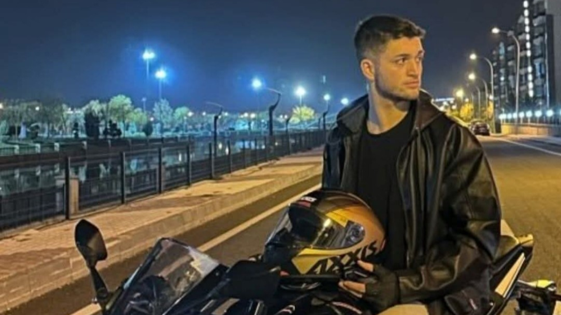 Afyonkarahisar'da Acı Kayıp: 22 Yaşındaki Motosiklet Sürücüsü Kazada Hayatını Kaybetti