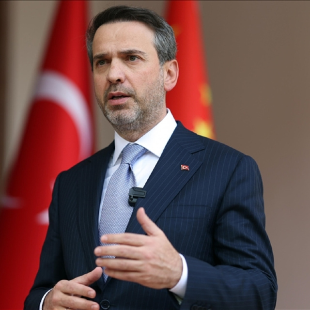 "Doğal gaz depolarımız yüzde 71 dolu"