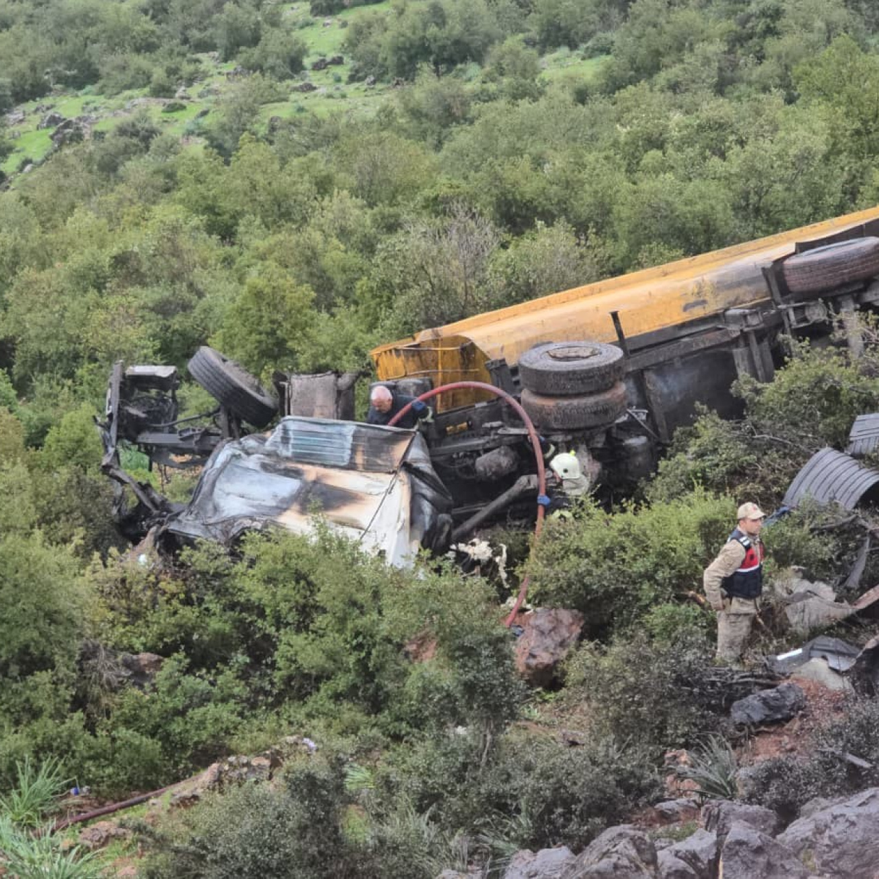 23 yaşındaki sürücü kazada can verdi