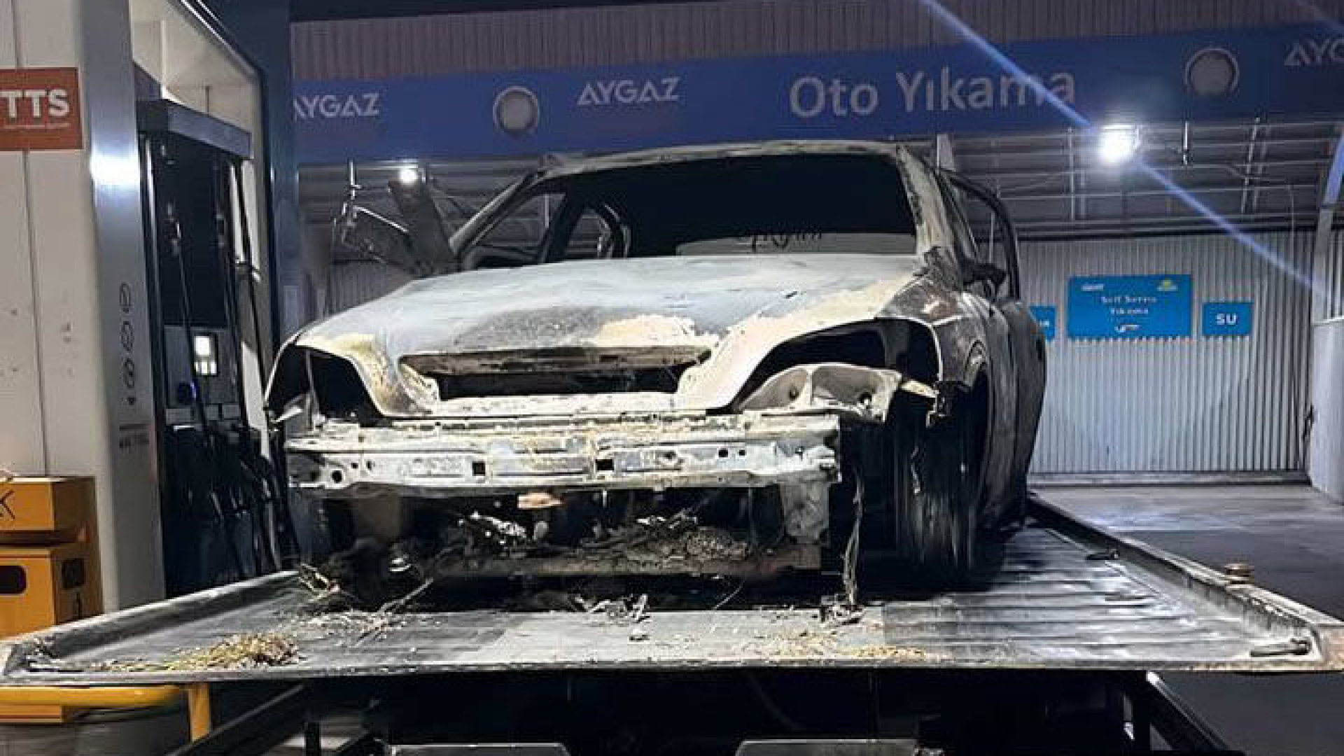 Son dakika: Korkunç manzara! Yanan araçtan insan kemikleri çıktı! | Son dakika haberleri