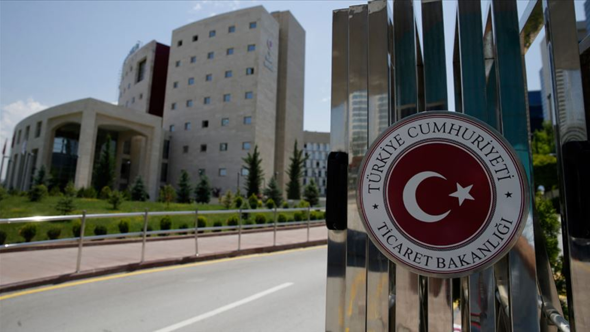 Ticaret Bakanlığı'ndan Net Açıklama: İsrail ile Ticaret Tamamen Sıfırlandı