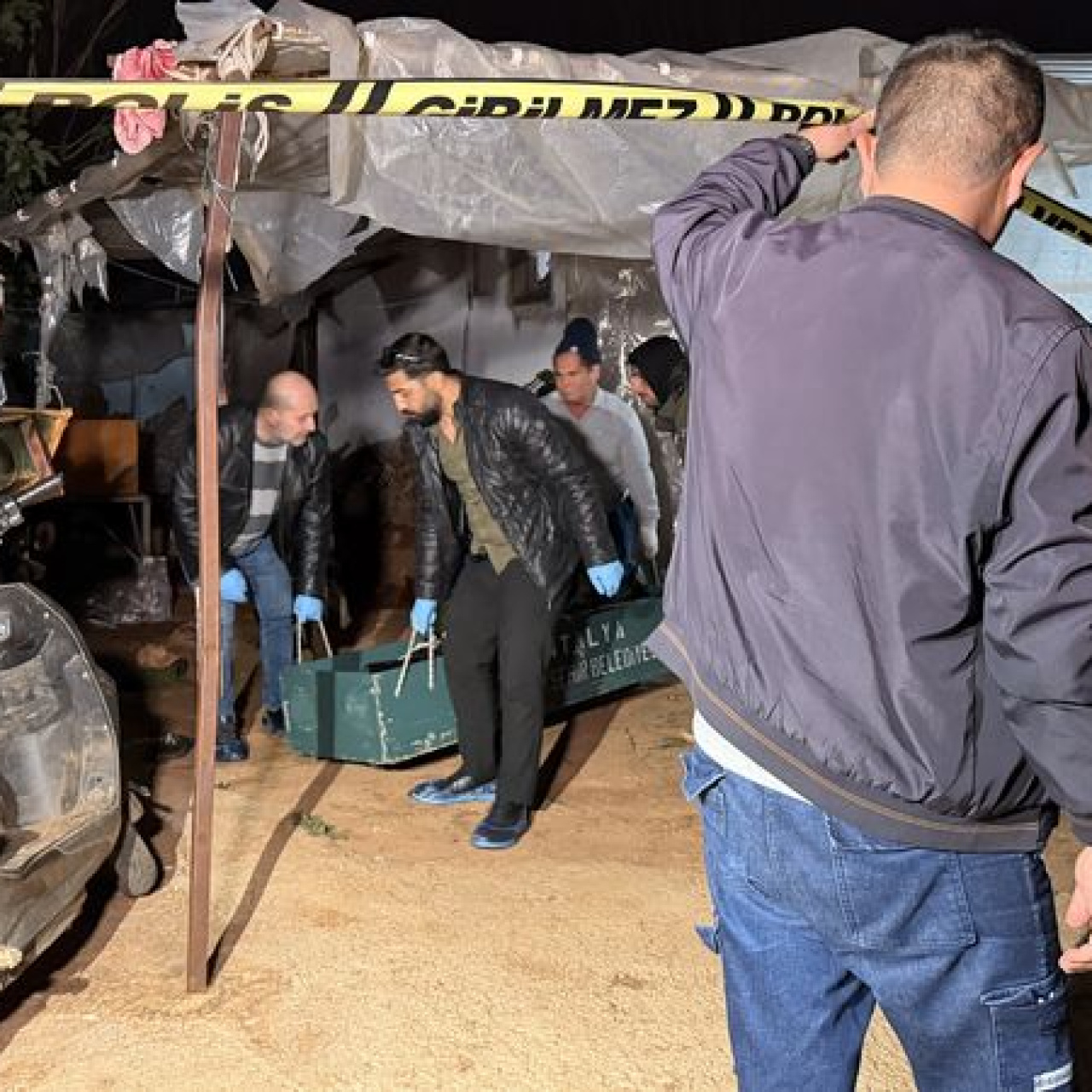 Antalya'da genç kadının şüpheli ölümü