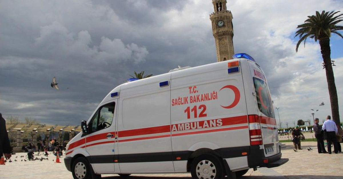 İzmir'de Bebek Cesedi Kayalıklarında Bulundu