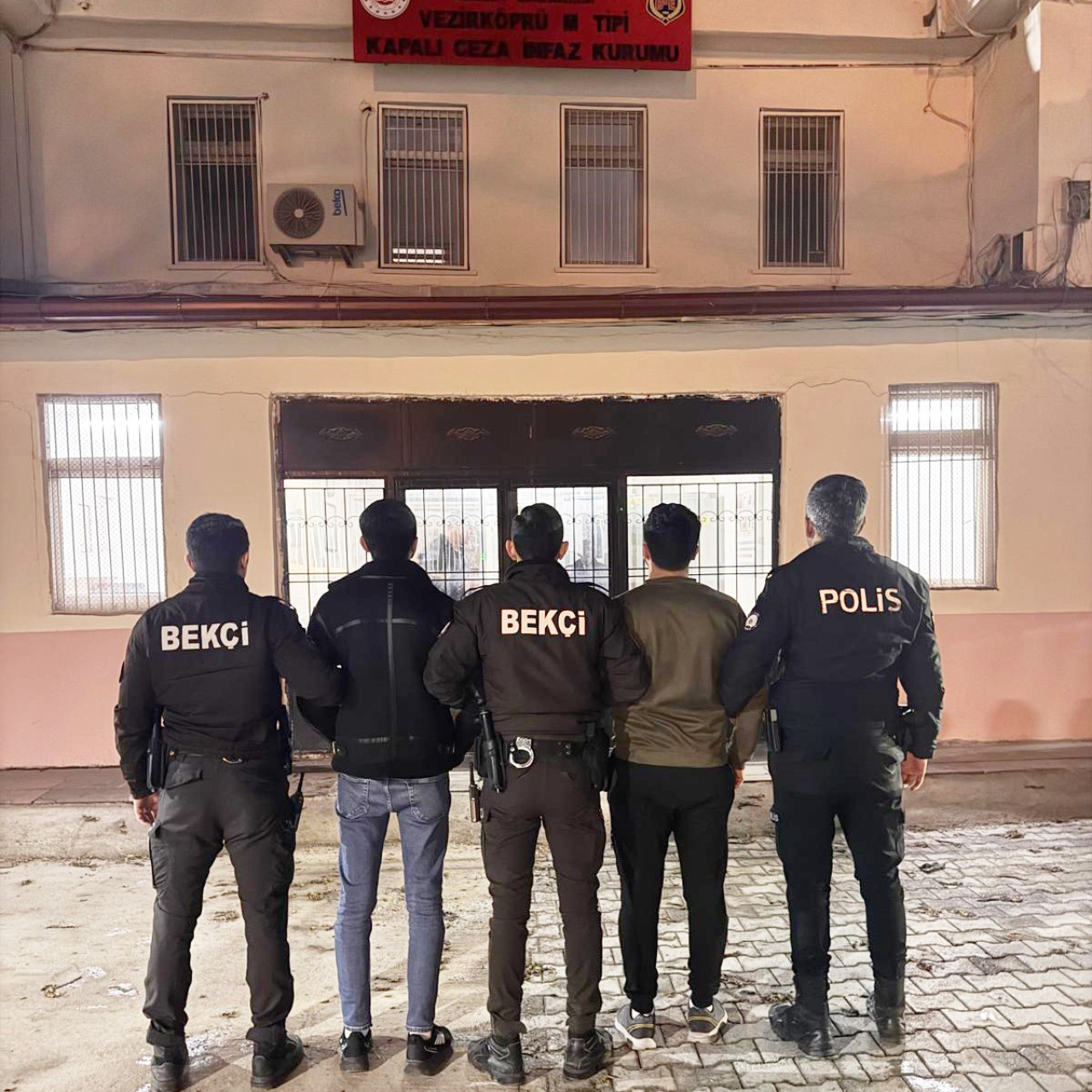 Sahte para operasyonu: 3 tutuklama