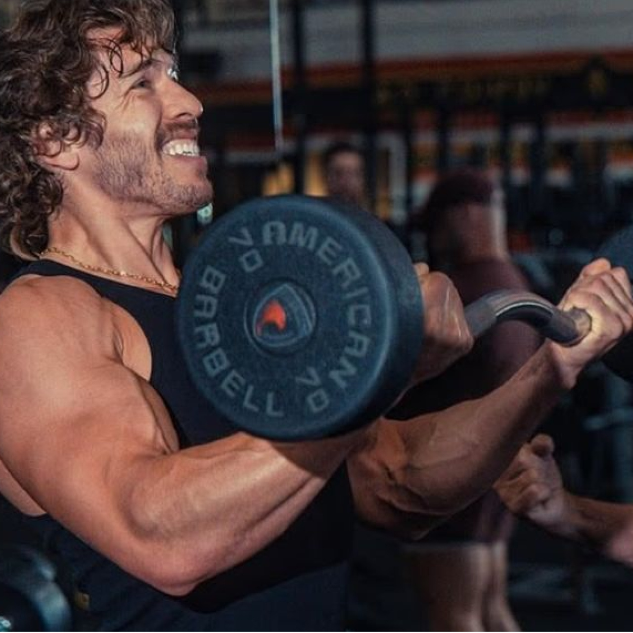 İlk vücut yarışmasını kazandı