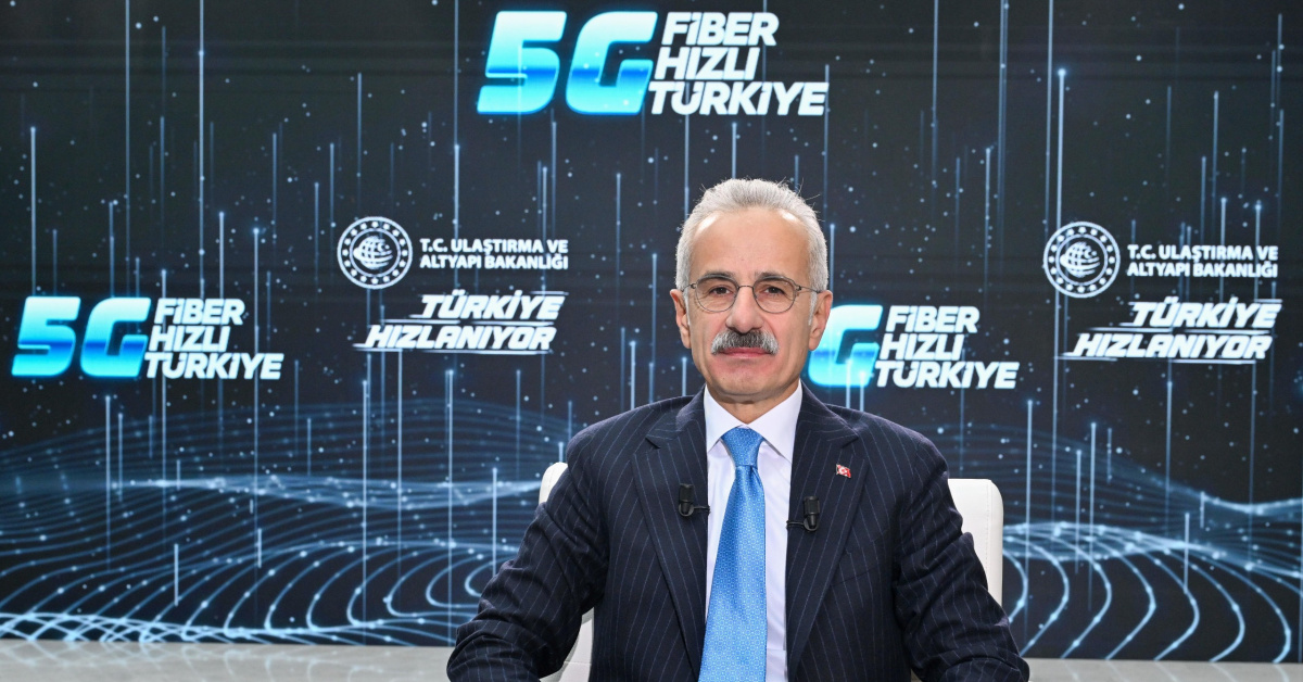 Türkiye'nin 5G Geçişine Hız Veren Bakan Uraloğlu