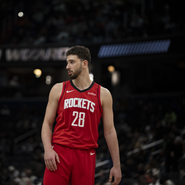 Alperen Şengün bir kez daha NBA tarihine geçti!