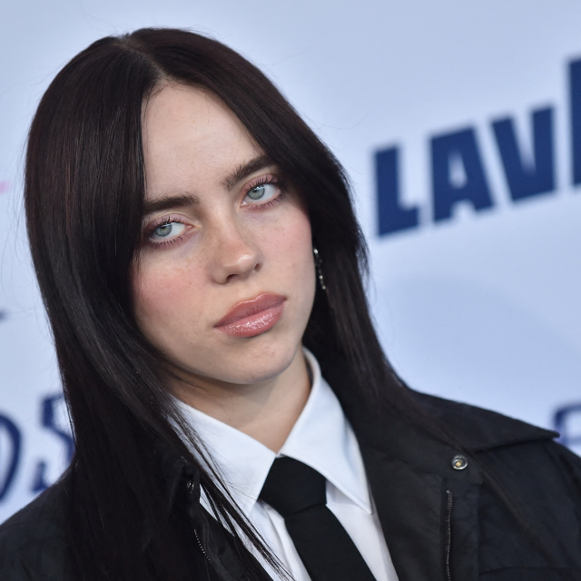 Israrlı takipçisi tren kazasında öldü