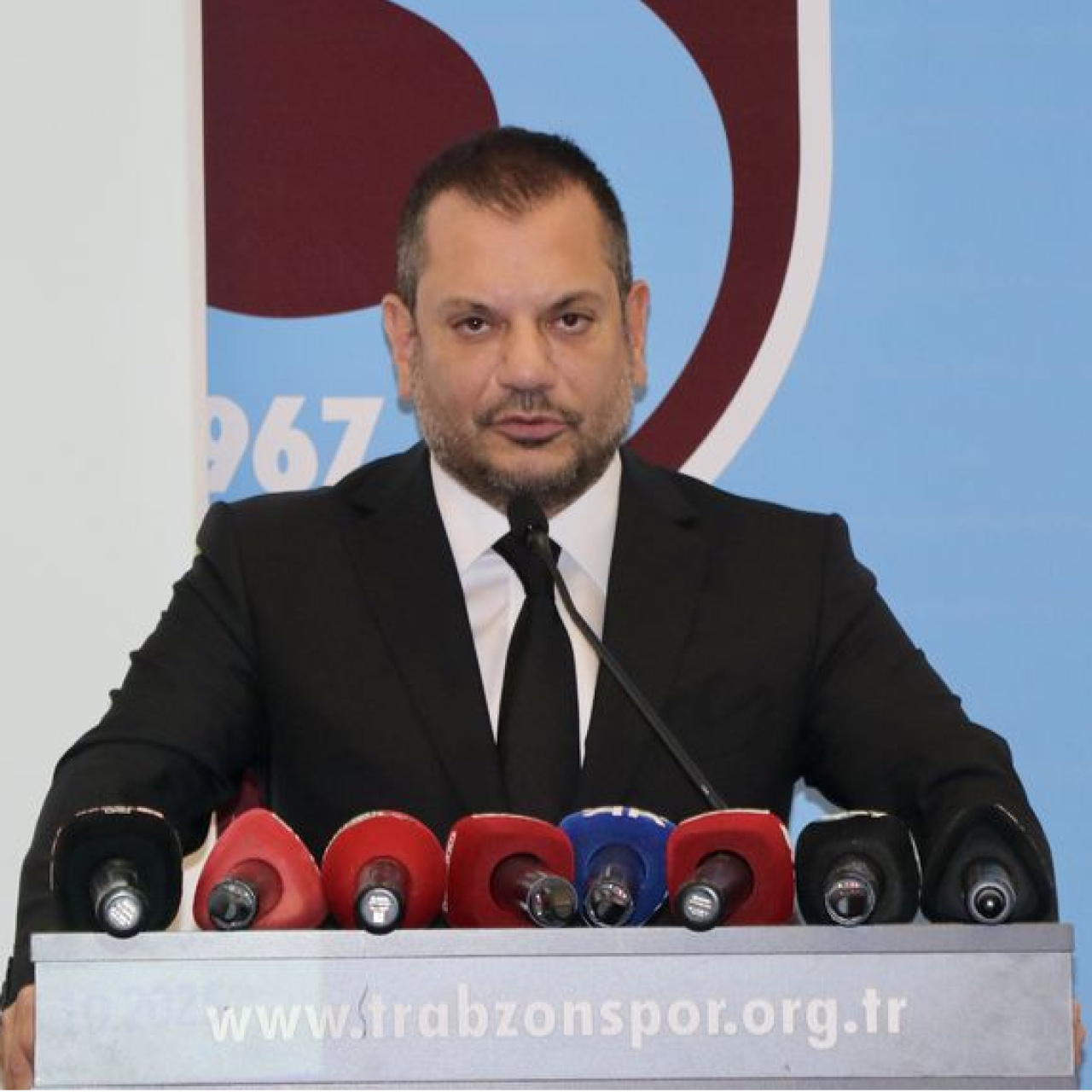 "Kulübümüz kritik bir süreçten geçmektedir"