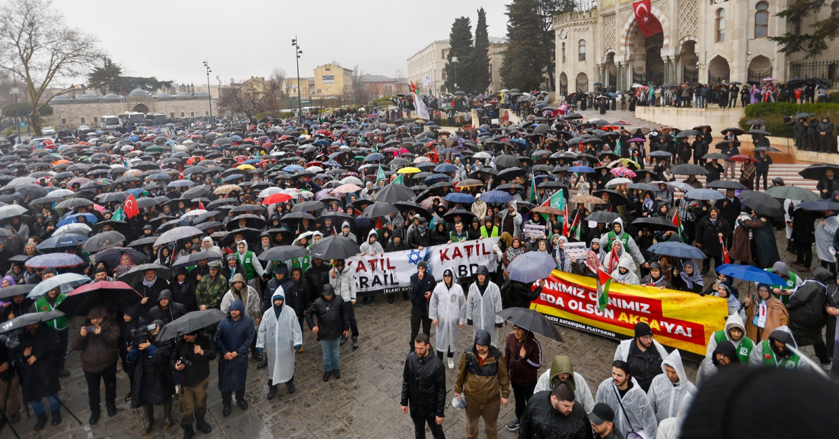 İstanbul'da İsrail ve ABD'yeyönelik protesto yürüyüşü