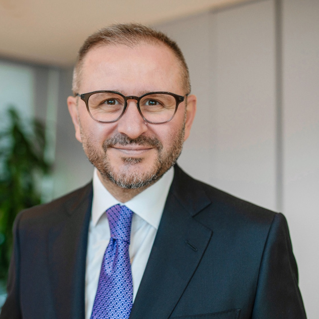 5G sinyali vesilesiyle çalışanlara teşekkür