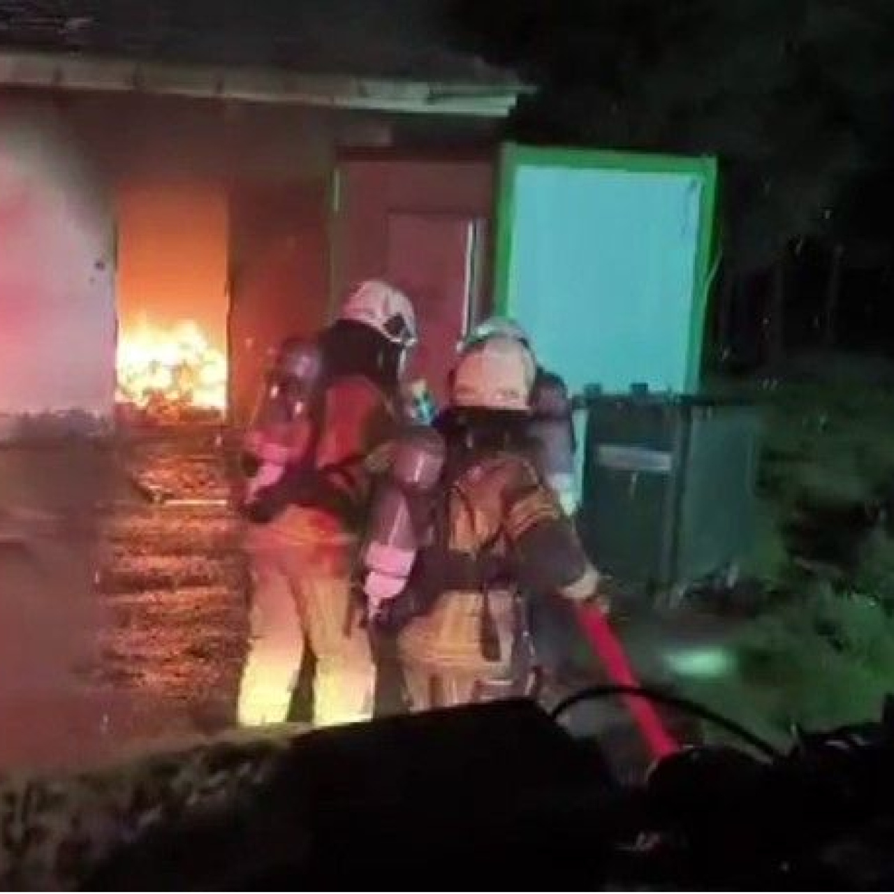 Tıbbi atık deposunda korkutan yangın