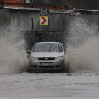 İstanbul’da sağanak hayatı durdurdu
