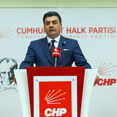 CHP: Özkan Yalım’ın üyeliğini askıya aldık