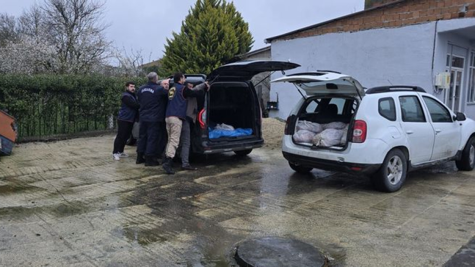 306 kilo at eti ele geçirildi