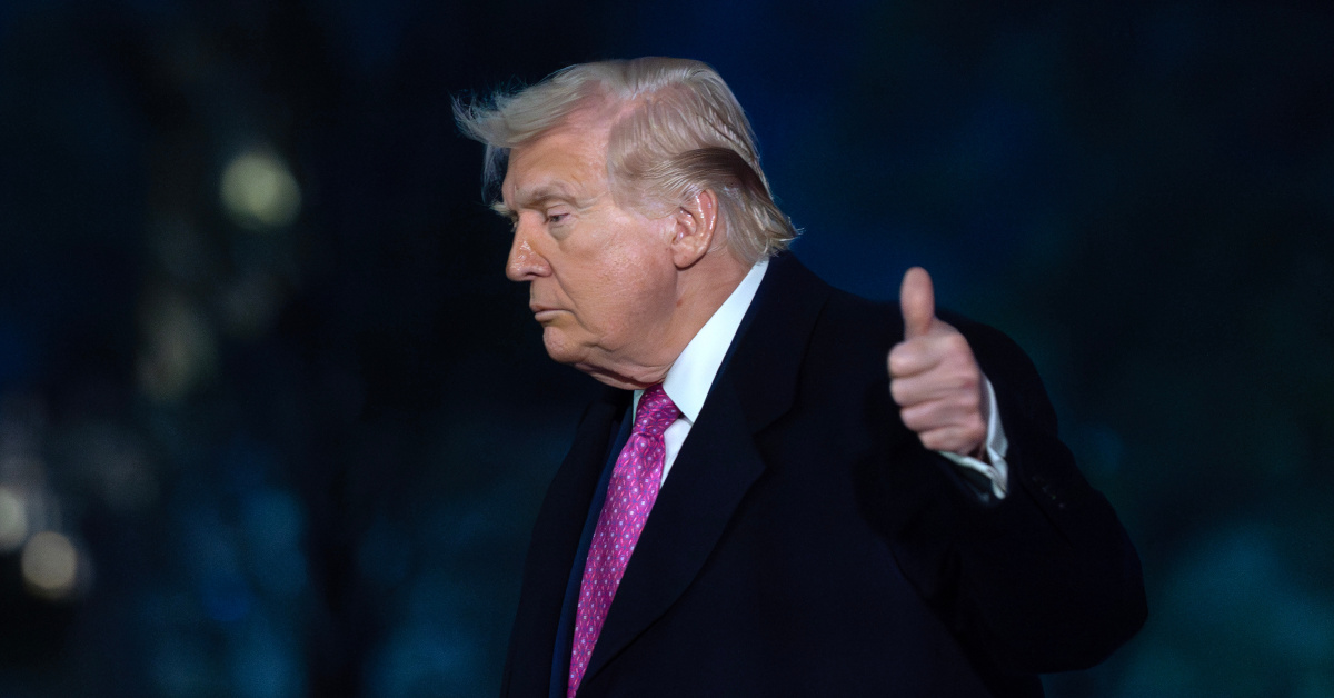 Trump Hürmüz Boğazı Kapalı Kaldığında Dağıtımı Sona Erdirmeye Hazır