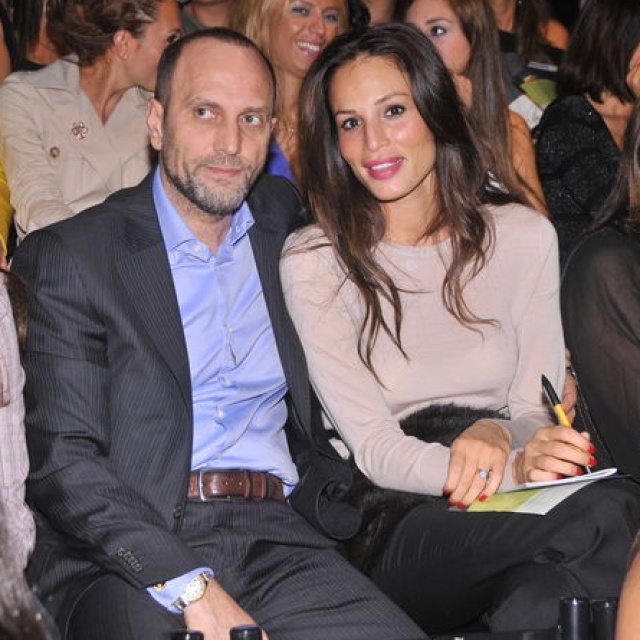 Eski eşine tazminat ödeyecek