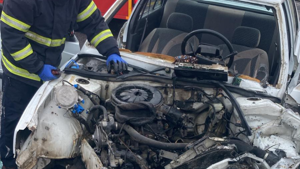 İki otomobil çarpıştı: 1 ölü