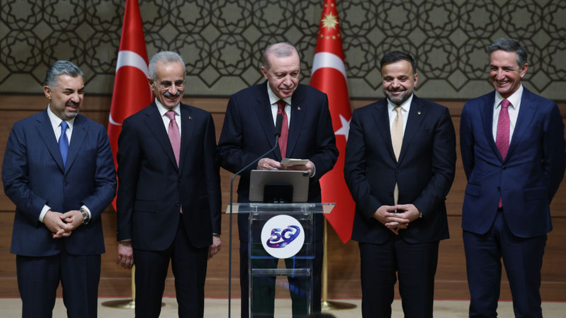 Cumhurbaşkanı Erdoğan 5G'yi Başlattı: Türkiye Yeni İletişim Çağına Geçiyor