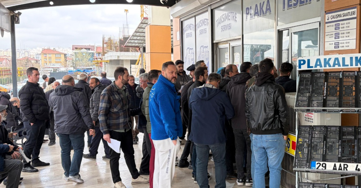 APP Plaka Değişim Son Günün Sonu - Trafik Cezası Riski