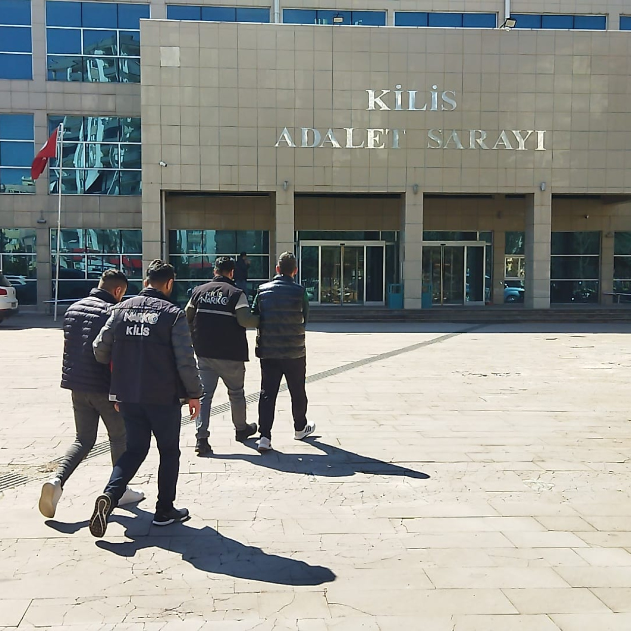 Uyuşturucu operasyonu: 7 tutuklama