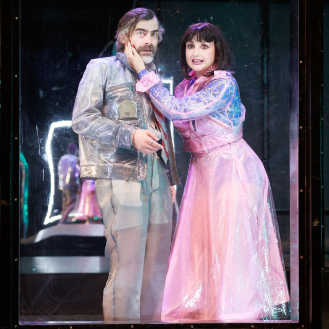 'Çirkin'e iki ödül