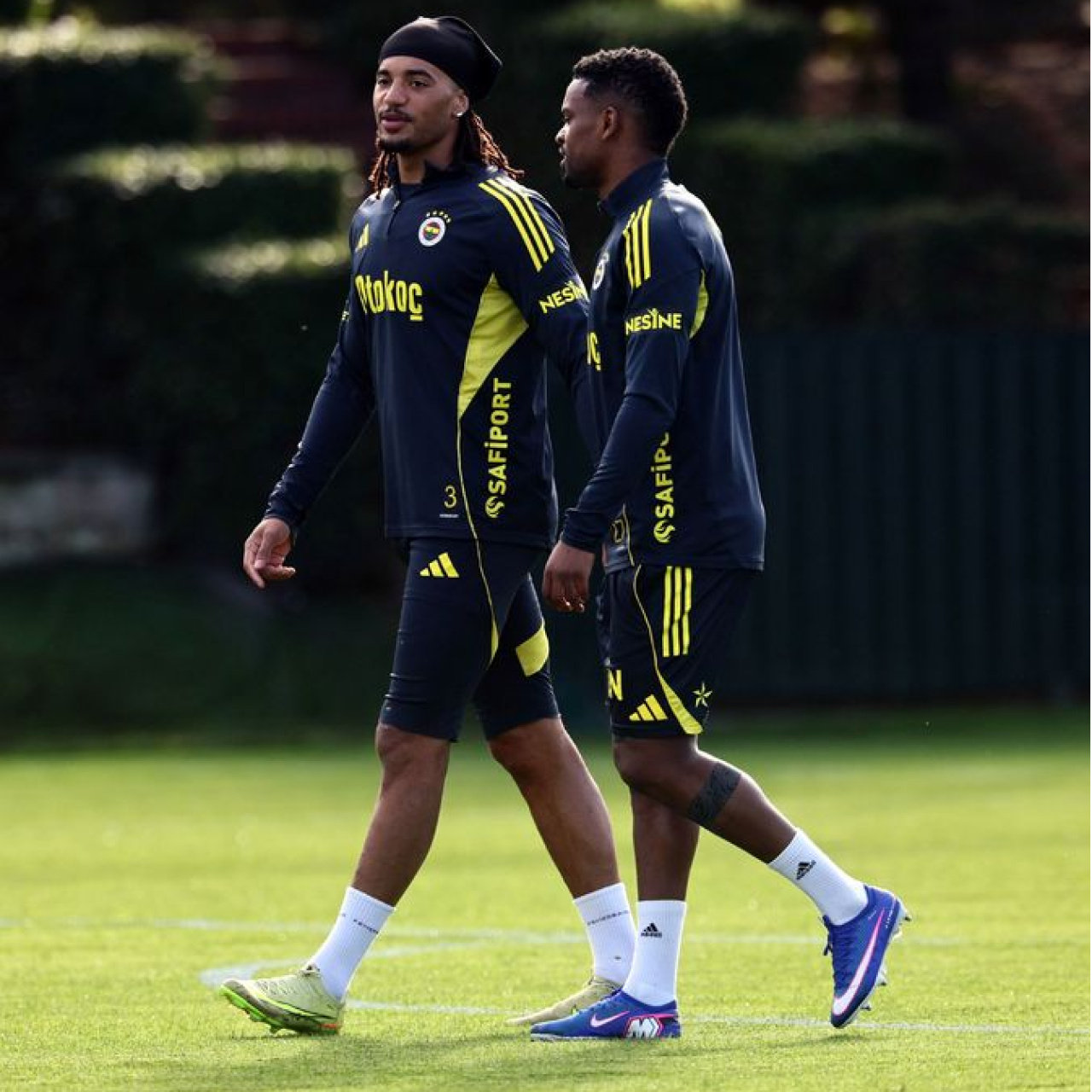 Fenerbahçe'de derbi mesaisi başladı!