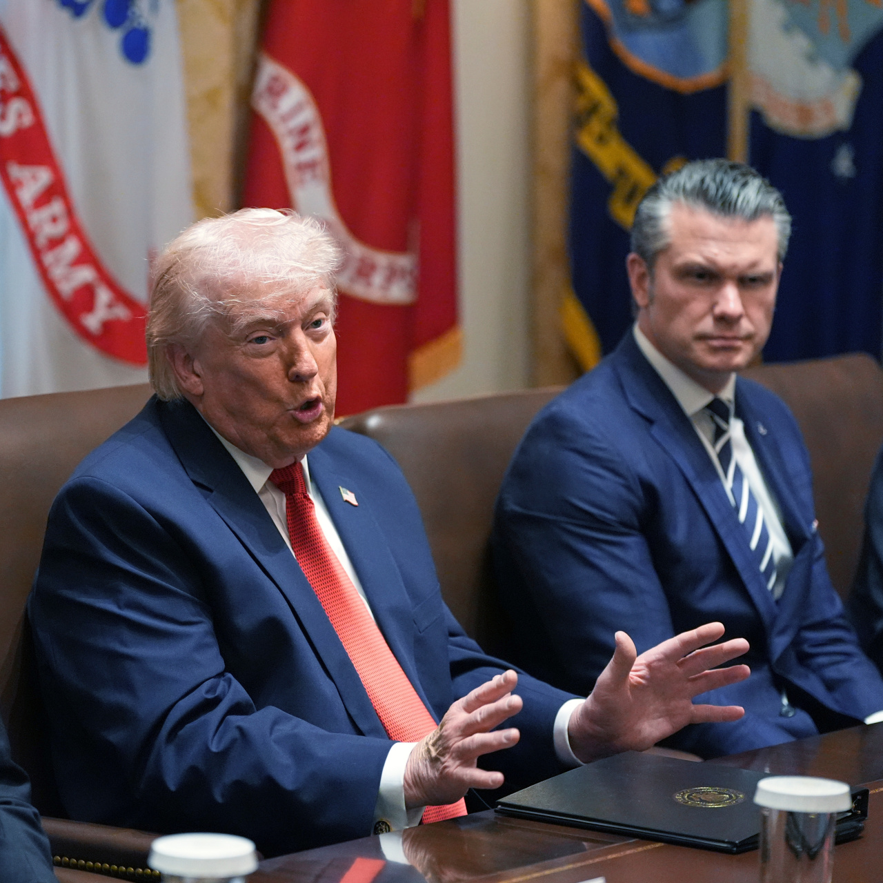 Anketlerde destek azalırken Trump'tan tersi paylaşım