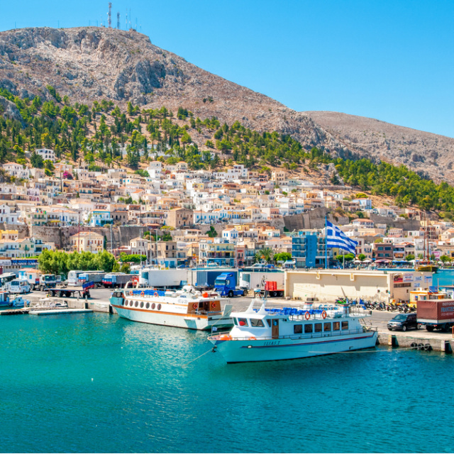 Yunan adalarına 'kapıda vize' uzatıldı