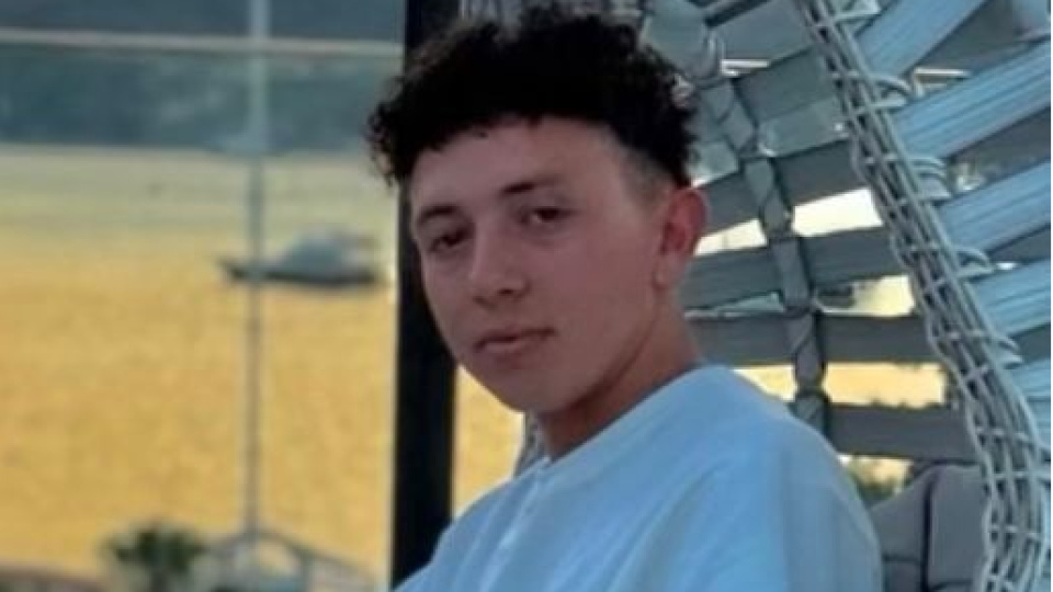 Motosikletli genç can verdi