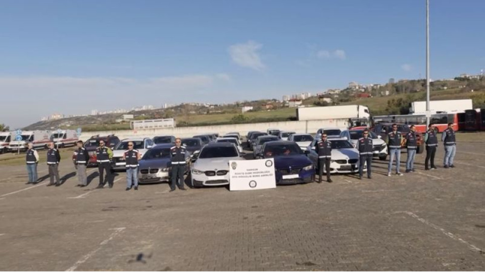 Change operasyonu: 13 gözaltı