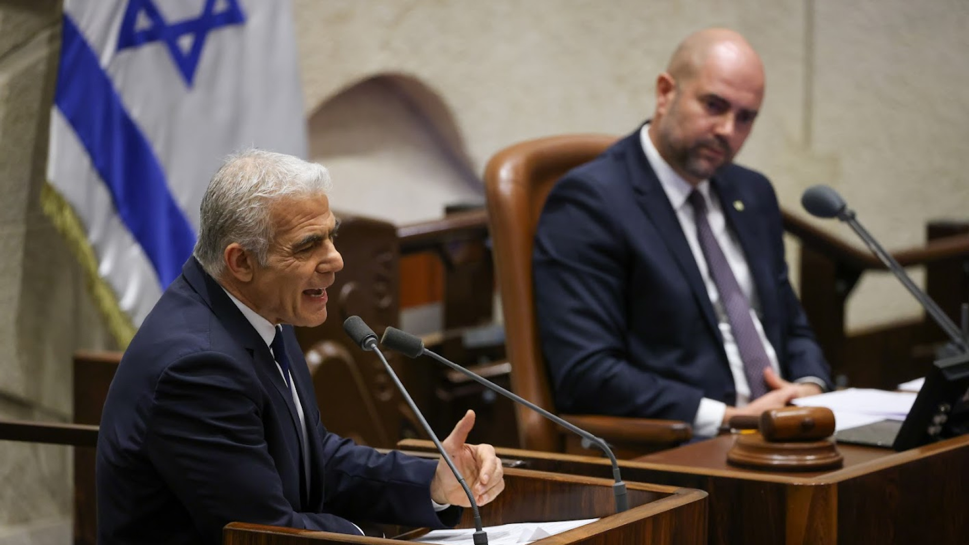 Eski İsrail Başbakanı Lapid'ten Netanyahu'ya Ağır Suçlamalar: 'İsrail'i İçeriden Parçalıyor'
