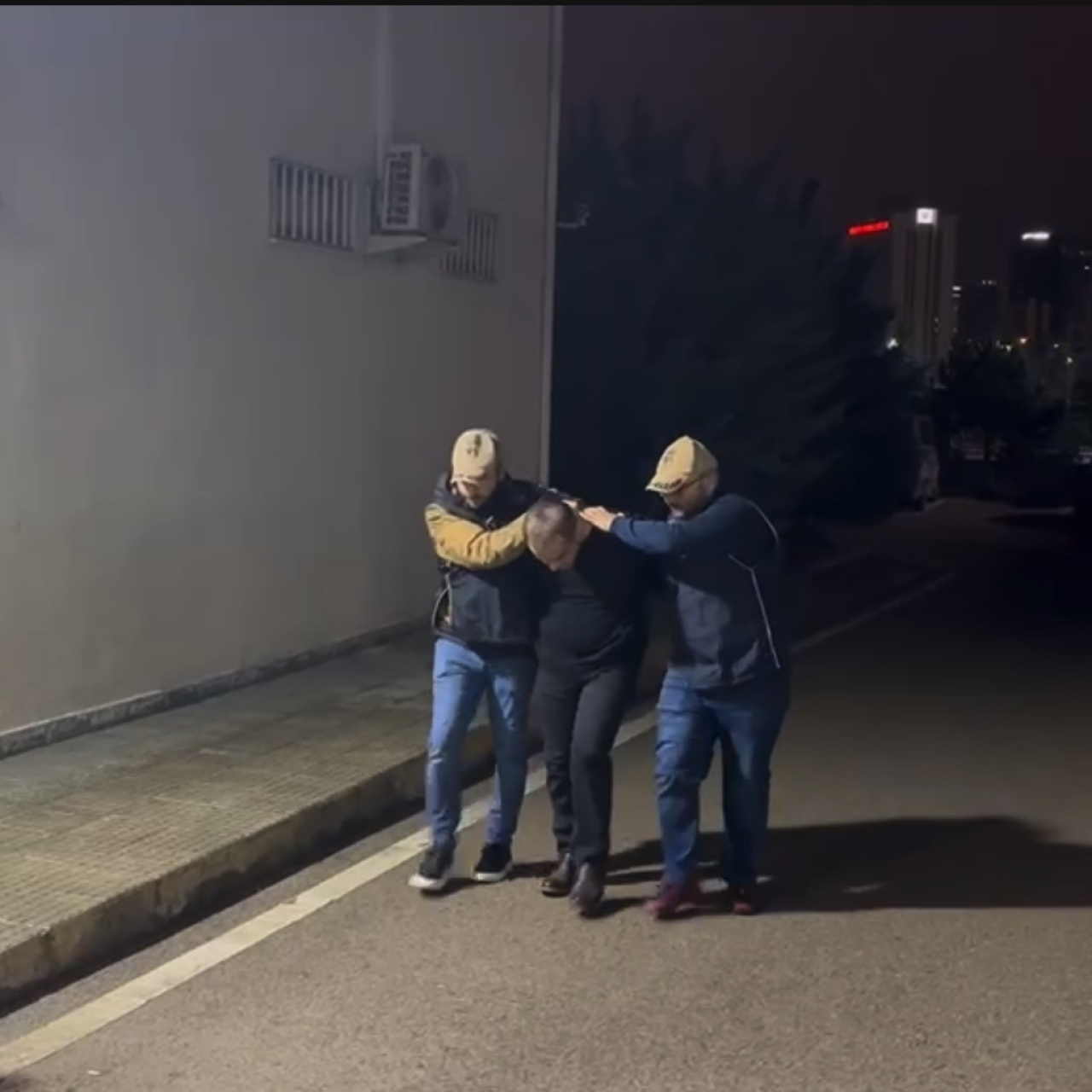 FETÖ'cü binbaşı Murat Kalaç yakalandı