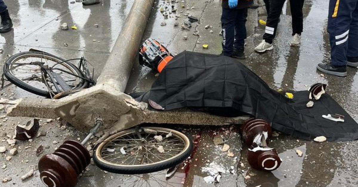 Aydın'da Beton Direğinin Altında Ölüm